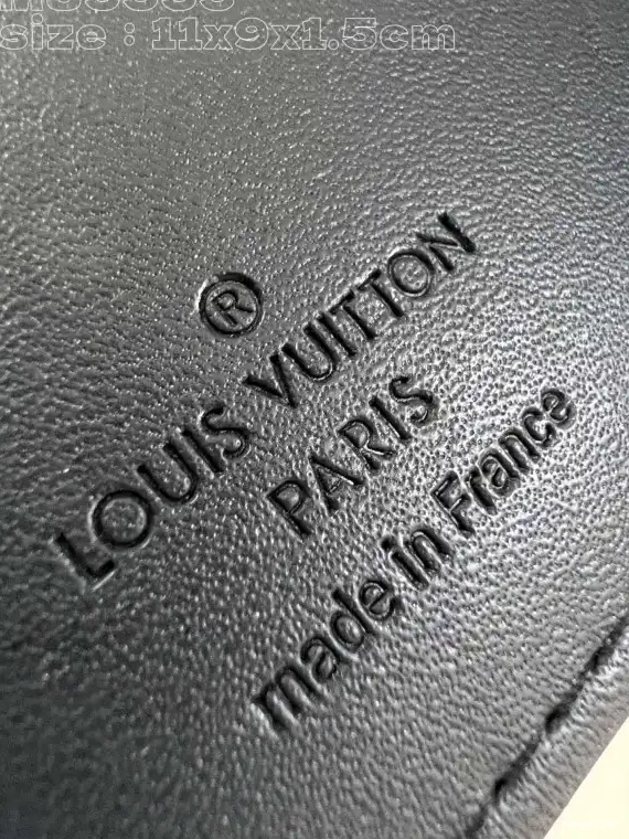 MULTIPLE WALLET-11.5*9*1.5cm VUITTON LOUIS 0705